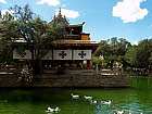 http://www.chinatourguide.com/china_photos/tibet/attractions/norbulingka_lake_s.jpg